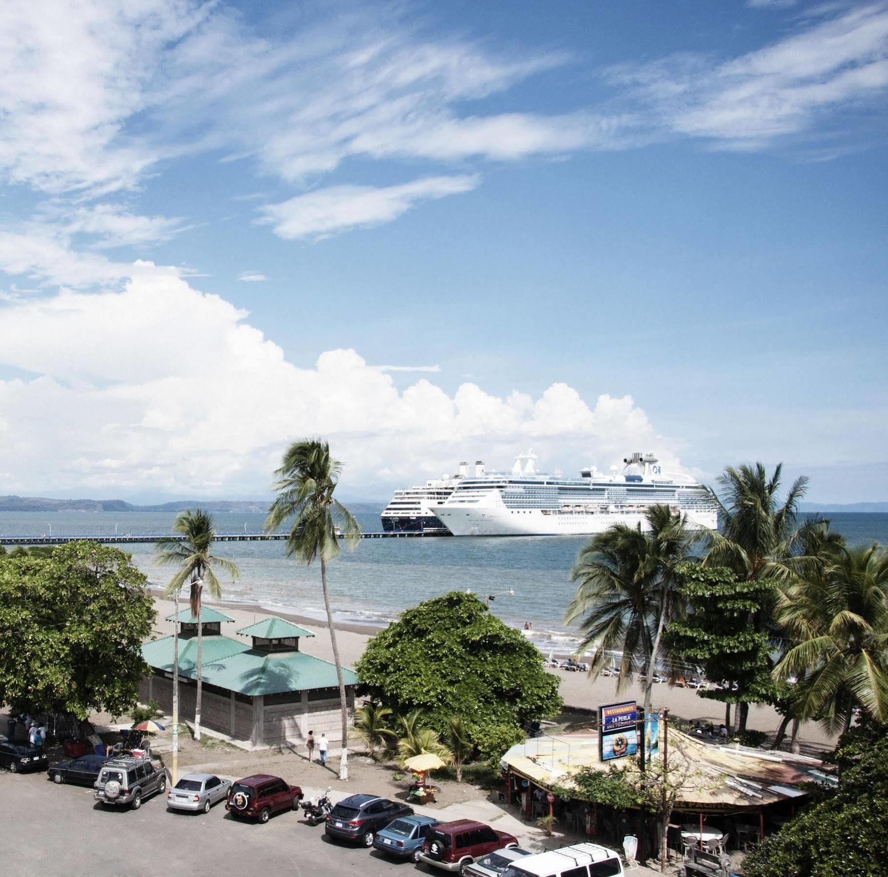 Hotel Puntarenas Beach Екстер'єр фото