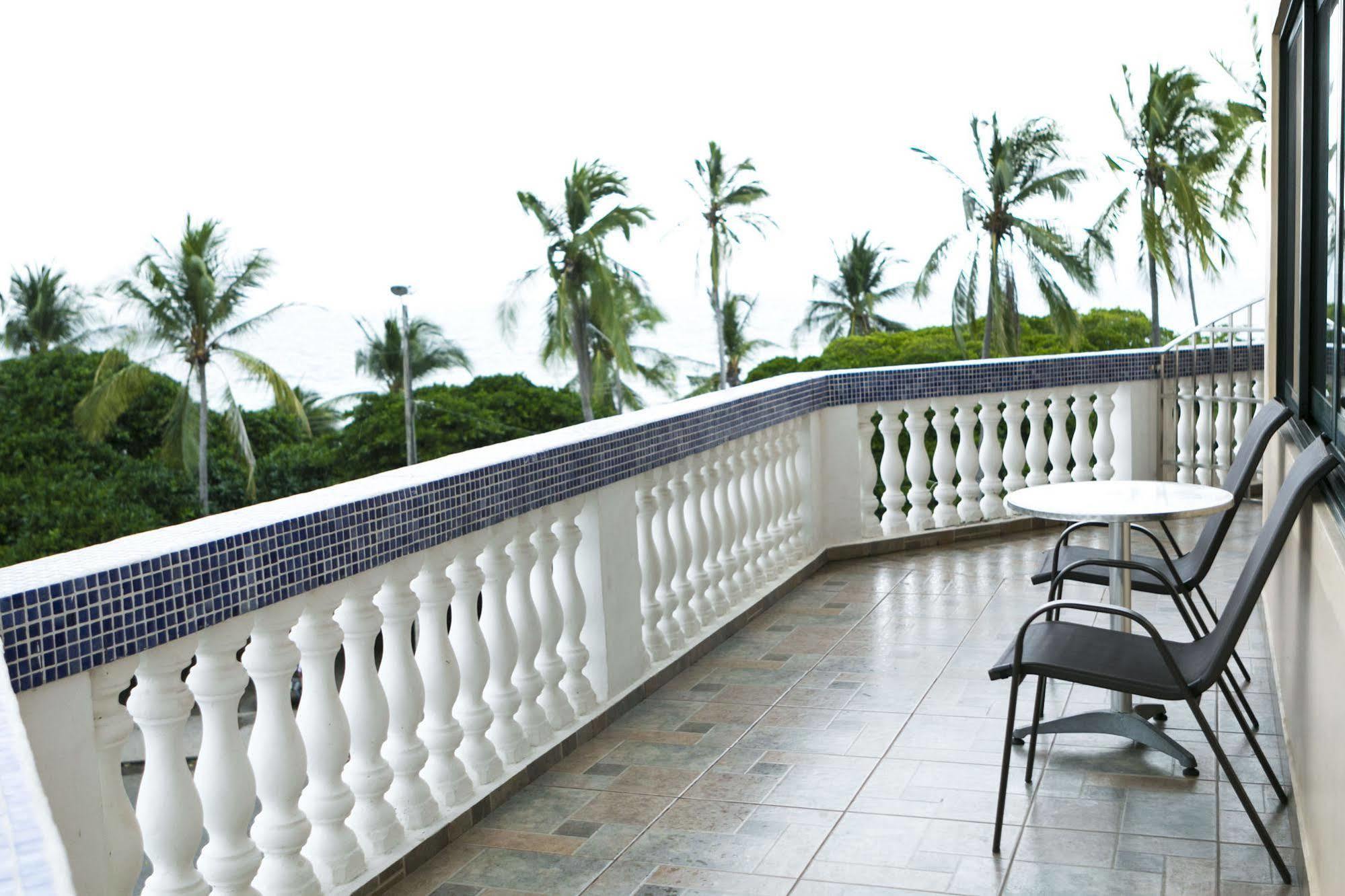 Hotel Puntarenas Beach Екстер'єр фото